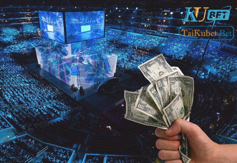 Esport đã nhanh chóng thu hút được sự quan tâm của rất nhiều người